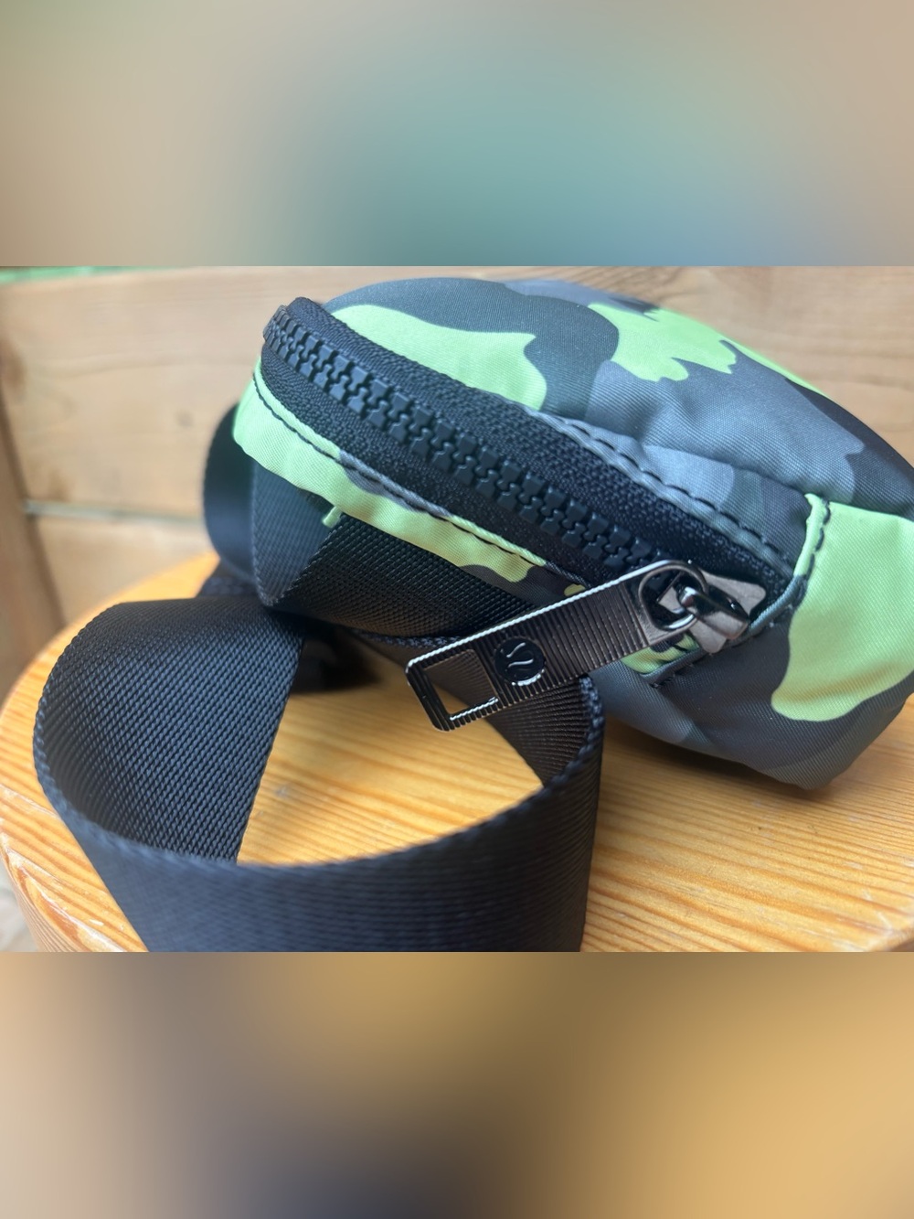 lululemon athletica 1L Belt Bag - Picture 8 of 9